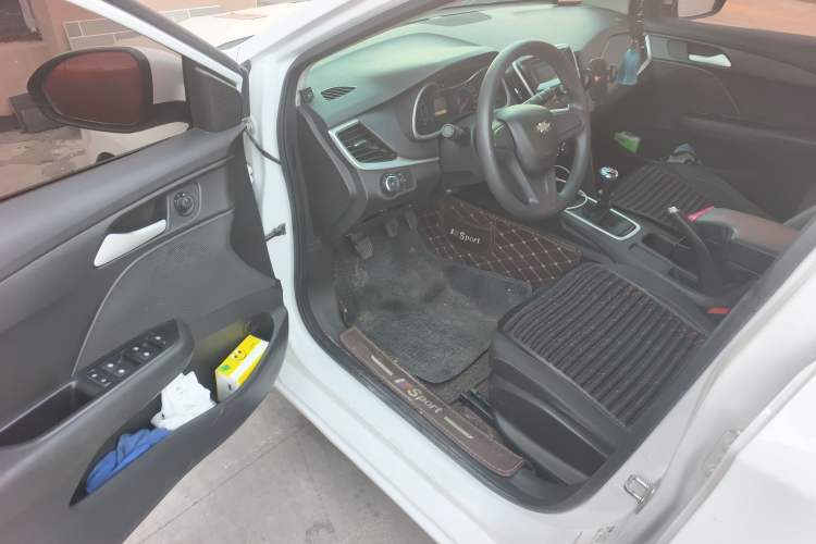 Used Chevrolet Cavalier 2018 320 Manual Enjoyment Edition