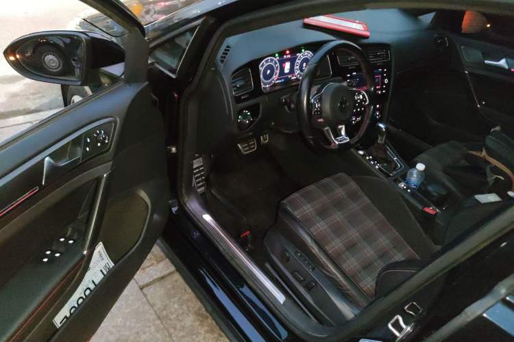 Used Volkswagen Golf GTI 2019 2.0 TSI GTI China V Standard