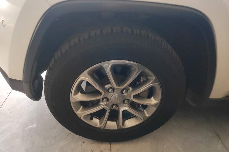 Used Jeep Grand Cherokee 2015 3.0L Comfort Navigation Edition