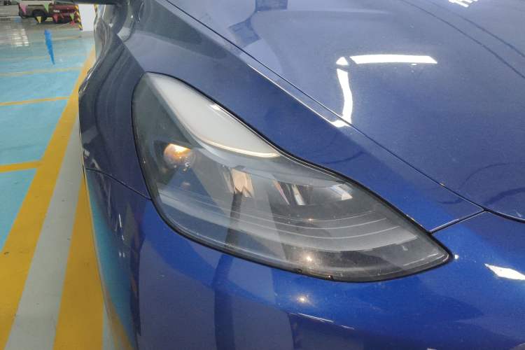 Used Tesla Model Y 2022 Rear-Wheel-Drive Version Right Front Headlight