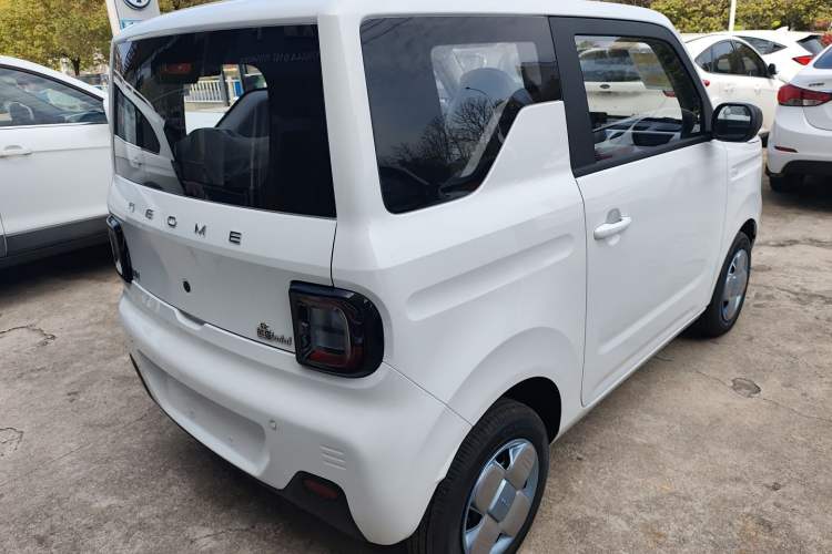 Used Geely Galaxy Panda 2024 Panda Mini 200km Endurance Bear