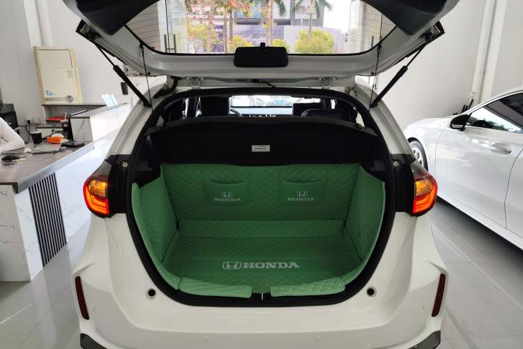 Used Honda Fit 2021 1.5L CVT Trend Edition
