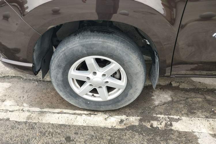 Used JMC Baodian 2020 2.5T Diesel Two-Wheel Drive Comfort Edition Long Wheelbase JX4D25A6L