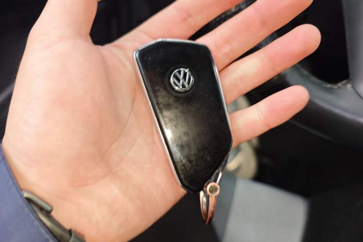 Used Volkswagen ID.4 CROZZ 2022 Standard Range PURE Edition Vehicle Key