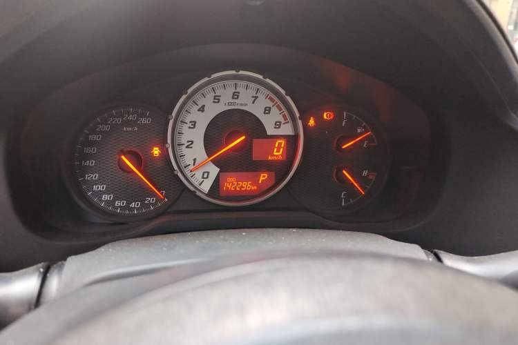 Used Toyota 86 2013 2.0L Automatic Luxury Version Odometer Close Up