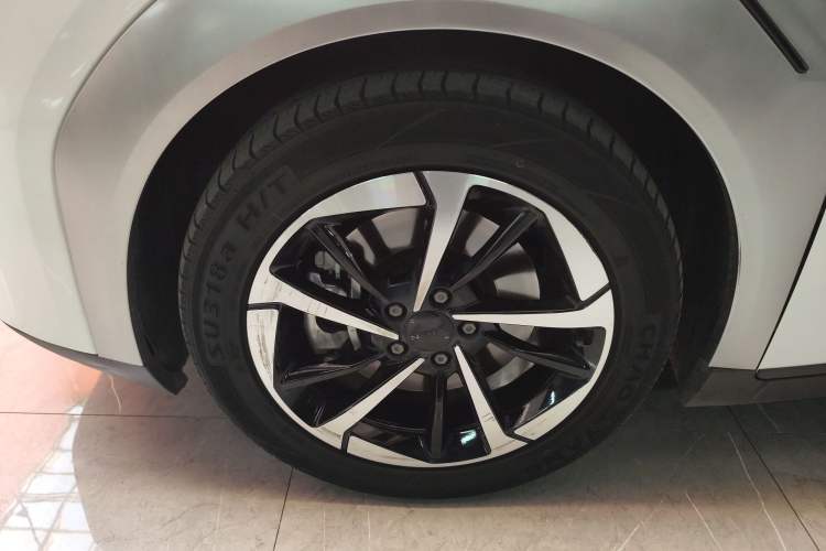 Used AION Y 2023 Plus 610 Smart Edition Ternary Lithium