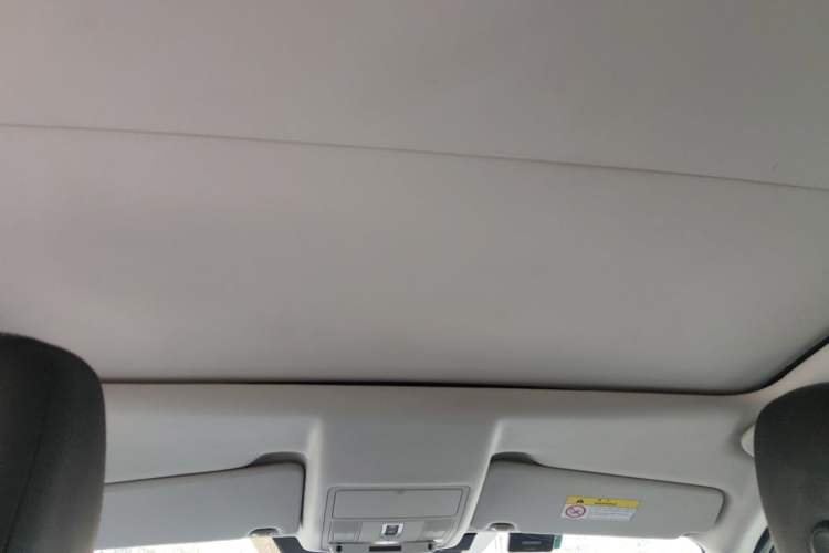 Used Land Rover Discovery Sport 2017 2.0T SE Headliner