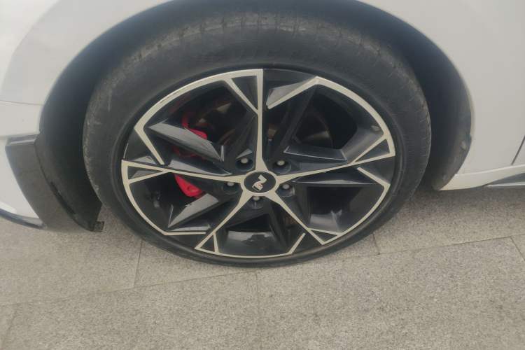 Used Hyundai Lafesta 2023 270T N Line DLX Luxury Edition Left Front Wheel Hub