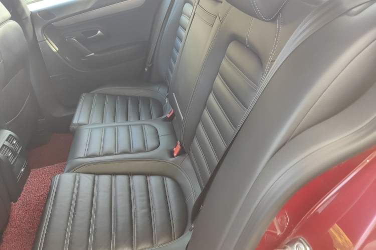 Used Volkswagen FAW-Volkswagen CC 2013 1.8TSI Prestige Model Left Rear Seat