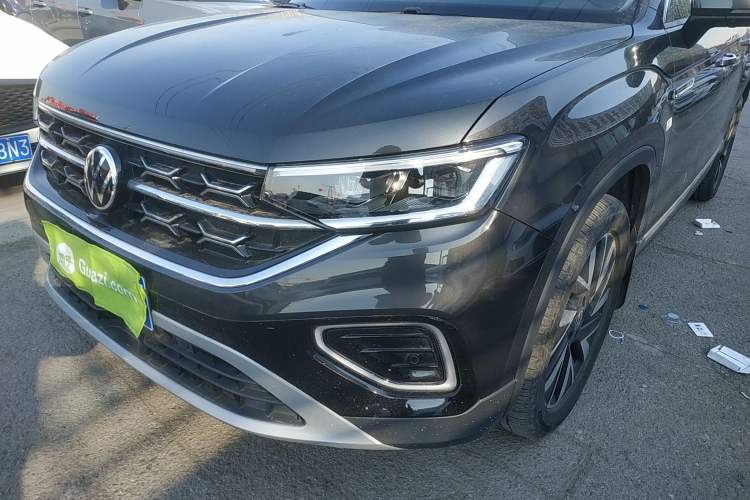 Used Volkswagen Tayron 2024 300TSI Two-Wheel-Drive Luxury Plus Advanced Version Left Front Headlight