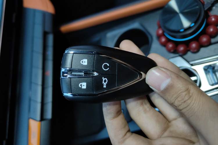 Used CHANGAN UNI-V 2024 2.0T Classic Sport Edition