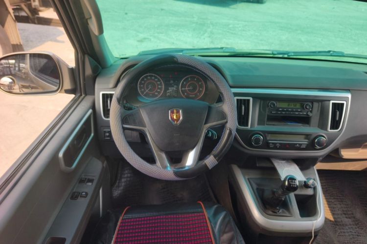 Used Jinbei Hiace King 2021 2.0L Business King Series Comfort Edition Standard Top 9-Seater 1TZS Steering Wheel