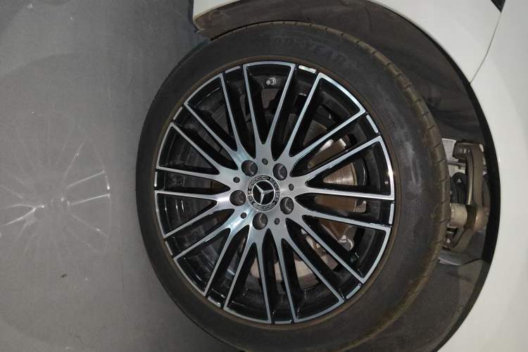 Used Mercedes-Benz C-Class 2025 Facelift C 260 L Sport Edition Left Front Wheel Hub