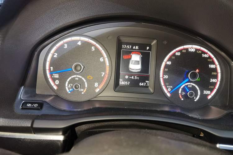 Used Volkswagen Eos 2011 2.0 TSI
