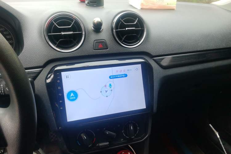 Used Volkswagen Jetta 2017 1.5L Manual Fashion Edition Audio And AC Panel