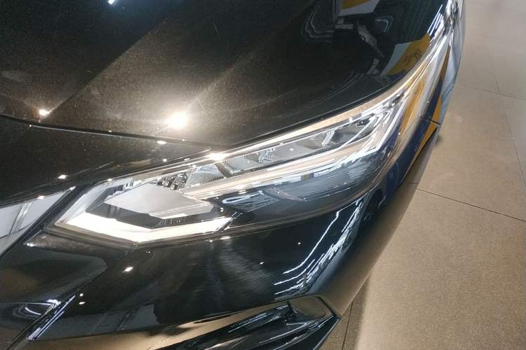 Used Nissan Sylphy 2020 Revised Version 1.6L XL CVT Smart Enjoyment Edition Left Front Headlight