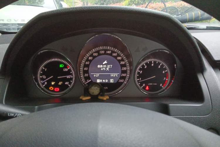 Used Mercedes-Benz C-Class 2010 C 200 CGI Fashion Model Instrument Cluster