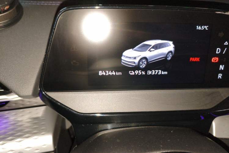 Used Volkswagen ID.6 X 2022 Intelligent Long-Range Version Odometer Close Up