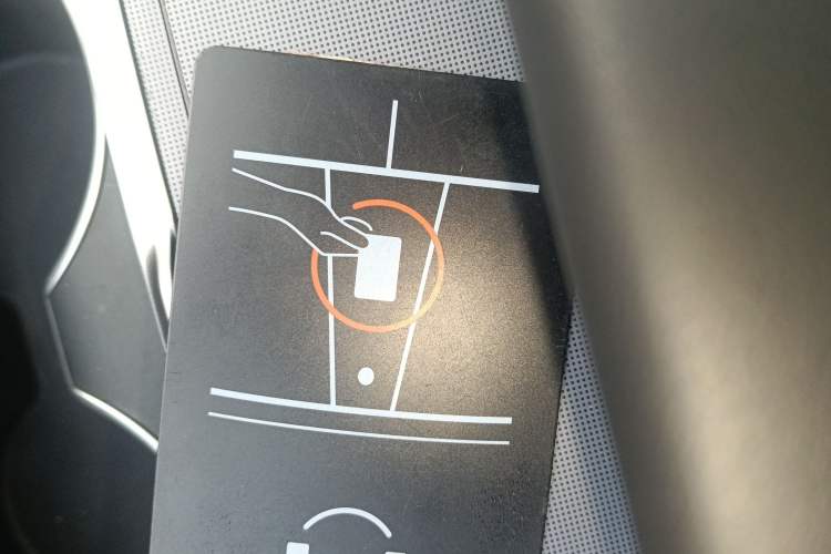 Used Tesla Model 3 2023 Rear-Wheel-Drive Version
