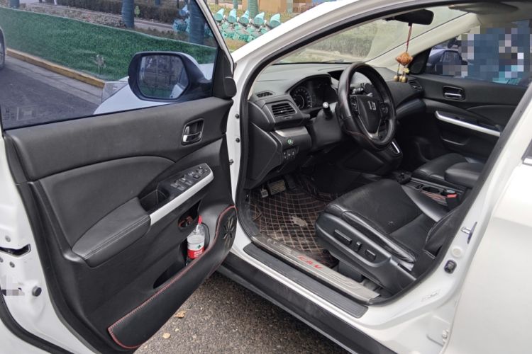 Used Honda CR-V 2015 2.4L two-wheel drive luxury version
