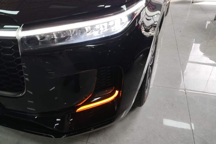 Used Li Auto ONE 2021 Extended-Range 6-Seater Version
