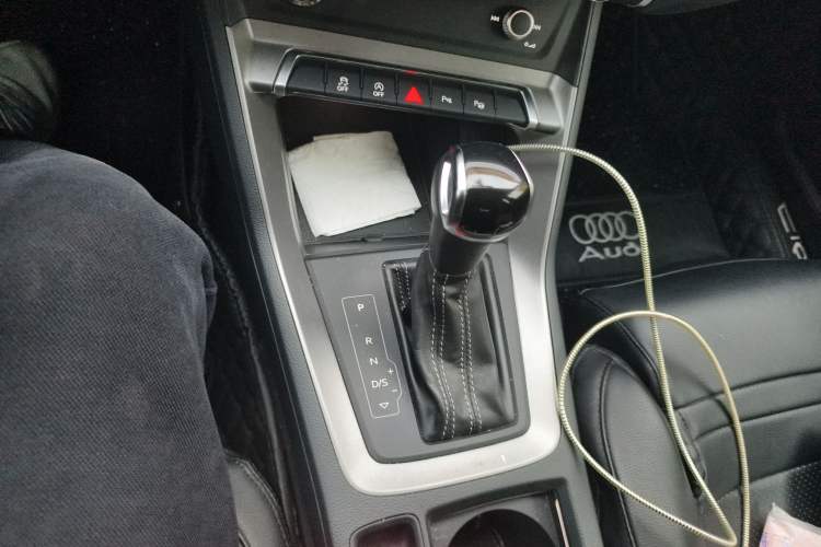 Used Audi Q3 2021 35 TFSI Fashion Dynamic Model