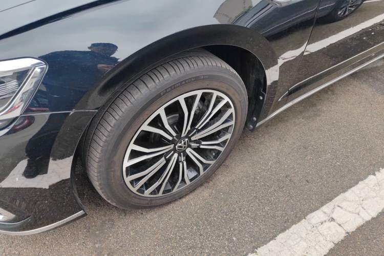 Used Volkswagen Phideon 2021 380TSI Luxury Edition
