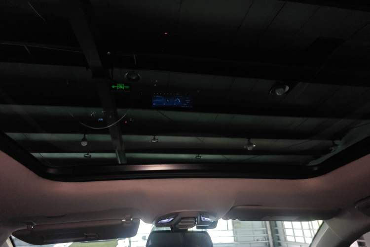 Used Wuling Victory 2020 1.5T CVT Flagship Edition Headliner