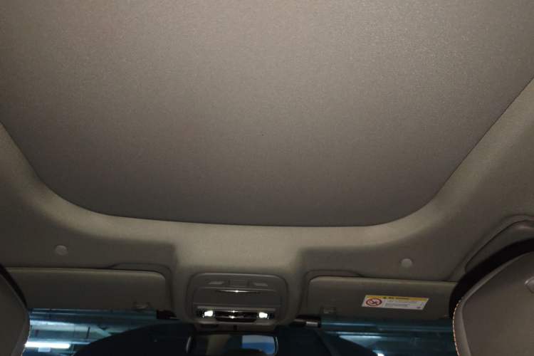 Used Ford Edge 2023 Ford Explorer L 2.0T EcoBoost Four-Wheel Drive 7-Seater Supreme Model