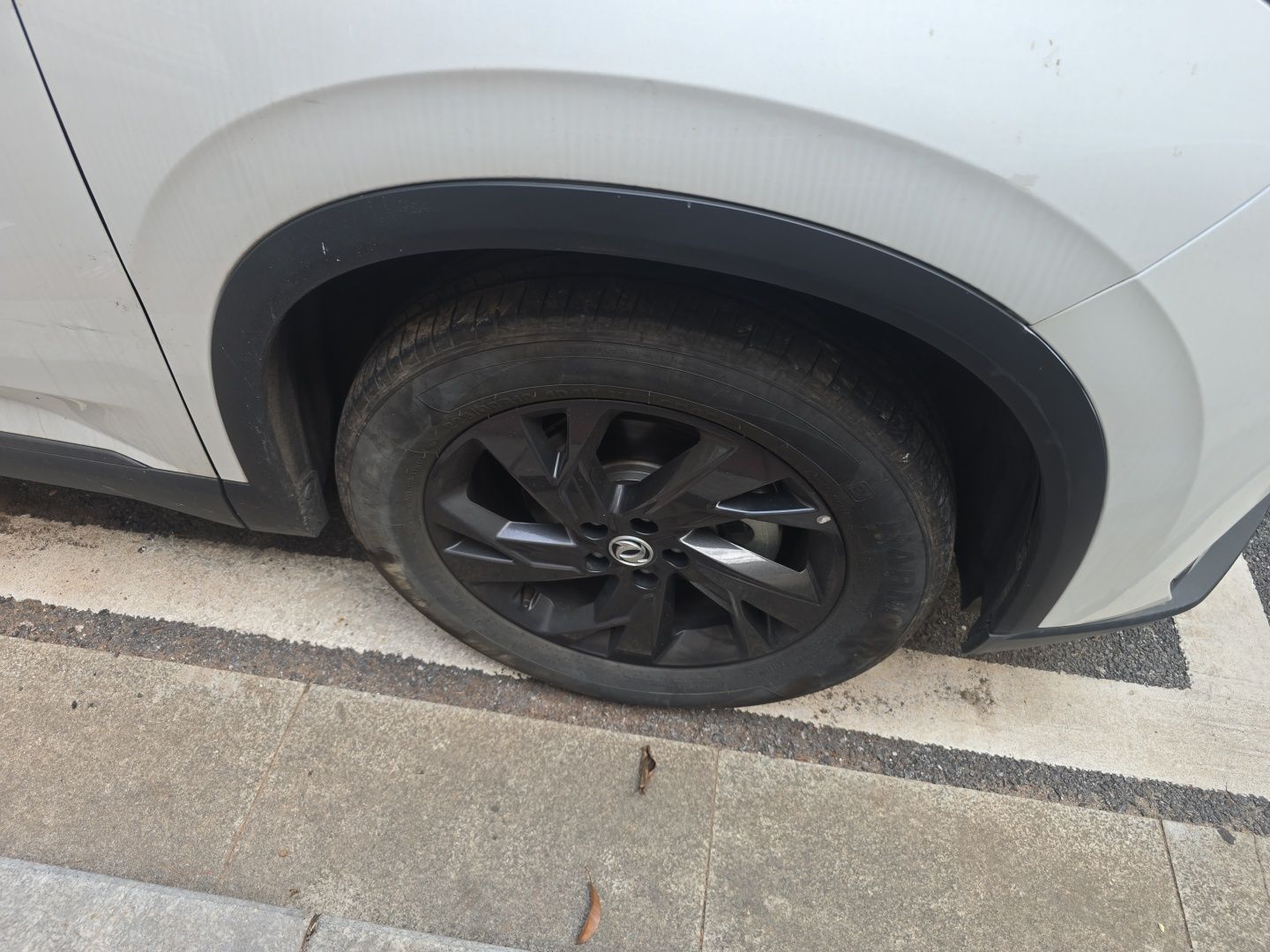 Dongfeng Aeolus SKY EV01 2024 530km PRO — снимка 5