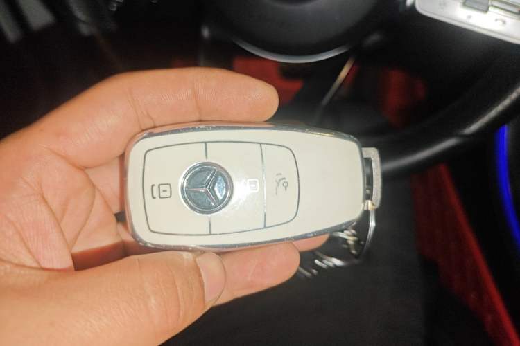 Used Mercedes-Benz E-Class 2019 E 260 L Sport Edition
