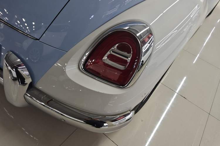 Used ORA Ballet Cat 2022 401 km Nutcracker Edition