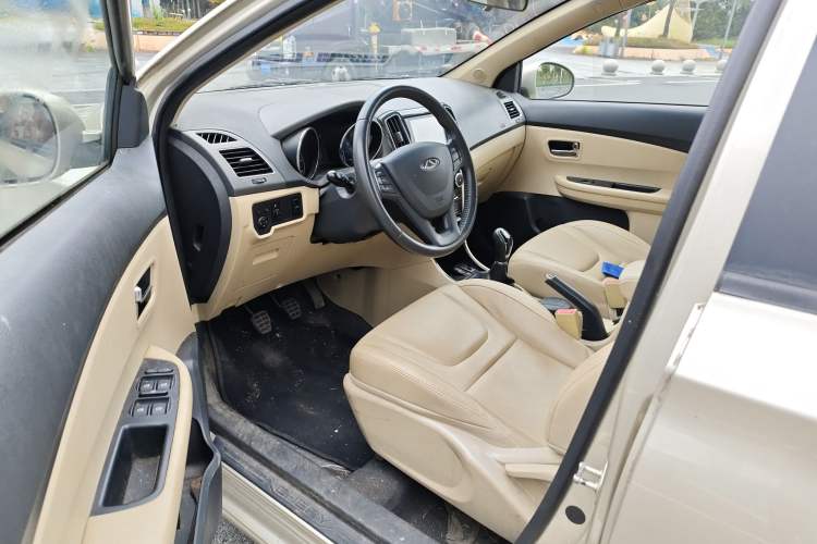 Used Chery E3 2015 1.5L Manual ZhiShang Model