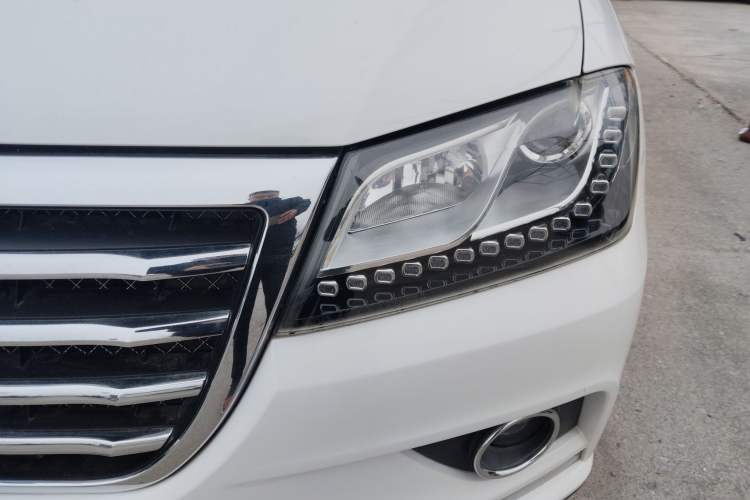 Used Haval H2 2017 Red-Label 1.5T Automatic Two-Wheel Drive Elite Model