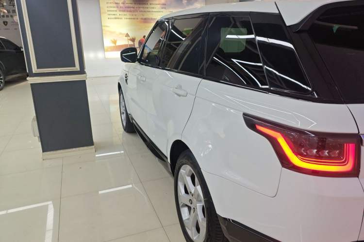 Used Land Rover Range SportNew Energy 2018 P400e