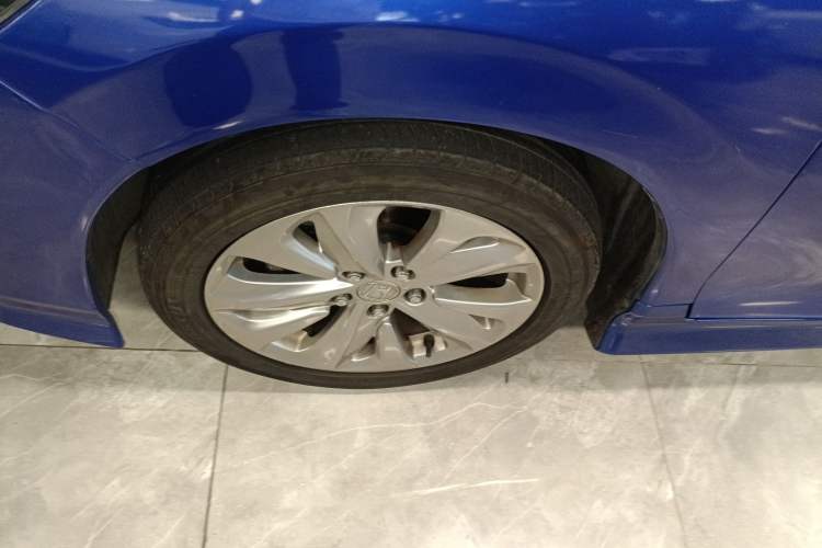 Used Honda Jade 2017 1.8L automatic Comfort version 5 seats