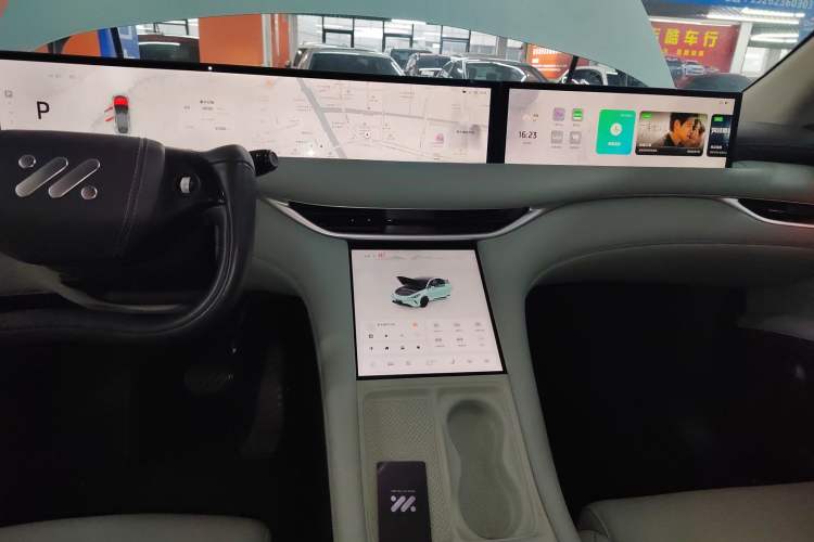 Used IM LS6 2023 Max Standard Edition