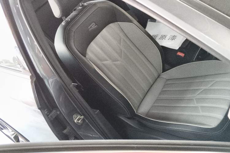 Used Volkswagen Tayron 2023 Revised Version 380TSI All-Wheel Drive R-Line Pro Smart Edition
