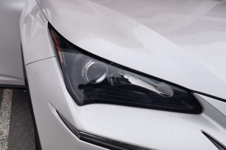 Used Lexus NX 2016 200 All-Wheel Drive FENGSHANG Version Right Front Headlight