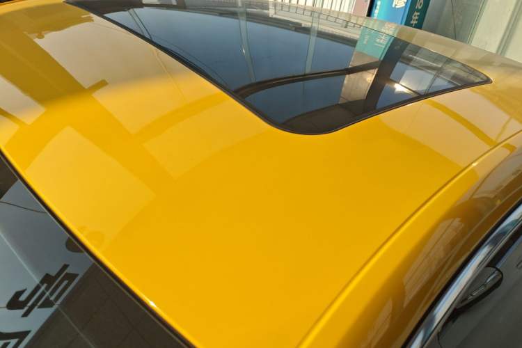 Used MG 5 2022 180 DVVT CVT Youth Luxury Edition Roof