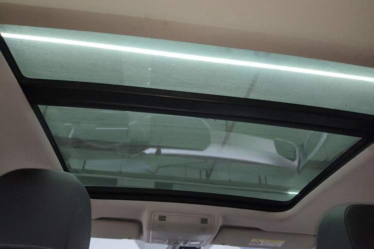 Used Volkswagen Tacqua 2021 1.5L Automatic Yue Zhi Lian Edition Headliner