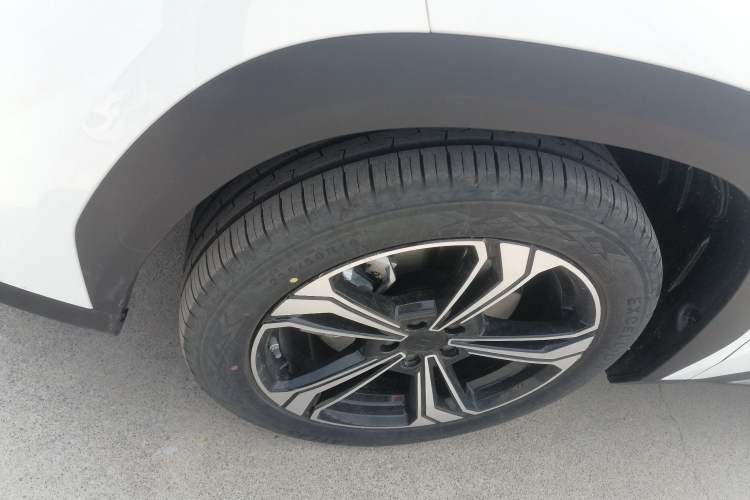 Used Geely Galaxy L7 2025 EM-i 115km Exploration+ Edition
