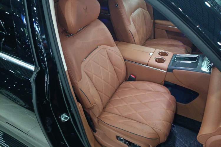 Used VOYAH Titan 2026 Model Max+ Right Front Seat