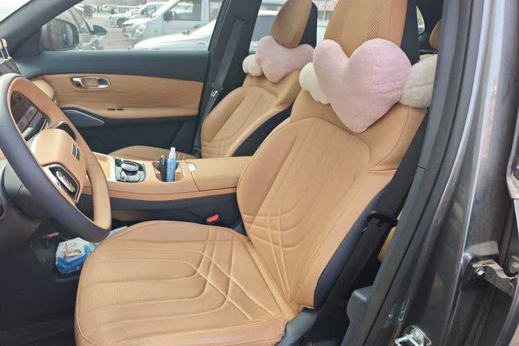 Used Geely Galaxy Xingjian 7 EM-i 2025 120km Exploration+ Version Left Front Seat