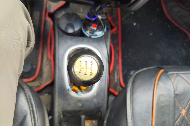 Used Changan CX20 2014 1.4L Manual Sunroof Navigation Version China V Standard