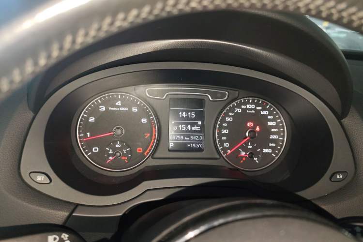 Used Audi Q3 2016 30 TFSI Collector's Edition Comfort Model