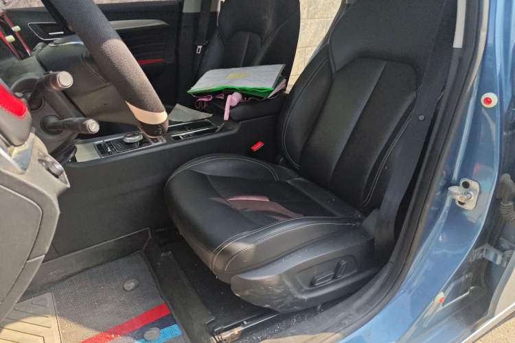 Used Roewe i6 New Energy 2017 45T Hybrid Connect & Smart Enjoyment Edition
