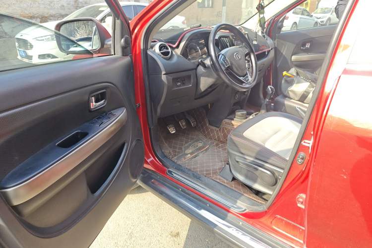 Used Great Wall M4 2014 1.5L Manual Comfort Model Driver Seat