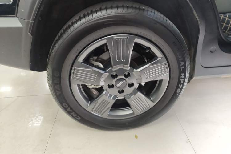 Used iCAR 03 2024 501km Two-Wheel Drive Long-Range Version Right Rear Wheel Hub