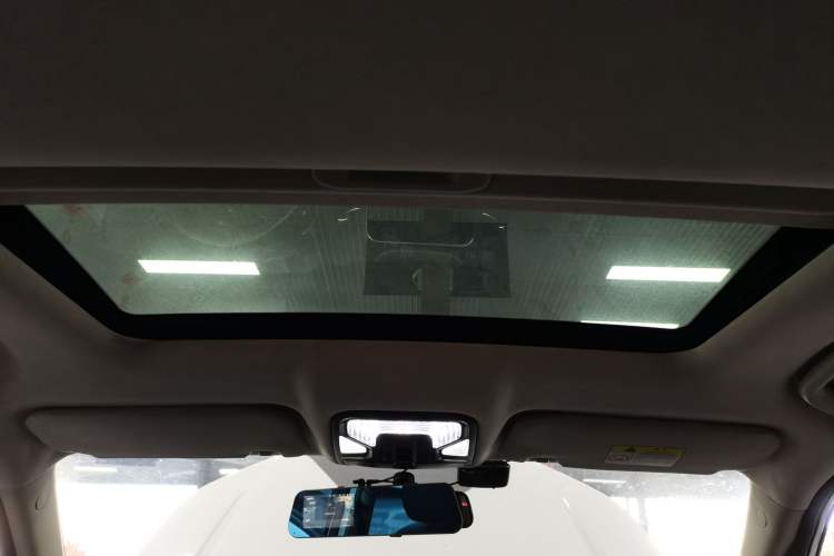 Used Changan CS55 2018 1.5T Automatic Colorful Edition China V Standard
